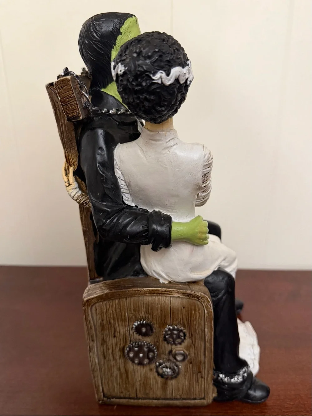 Bride of Frankenstein & Monster Resin Figurine Statue - Gothic Halloween EUC